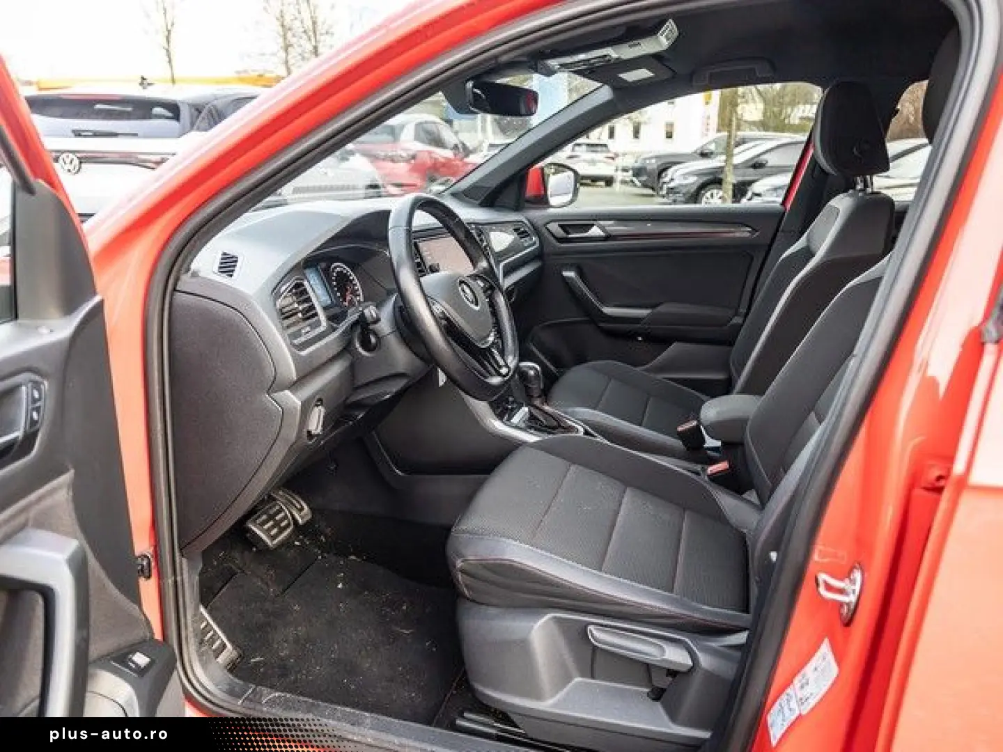 VW T-Roc 1.5 TSI DSG Sport ACC LED NAVI R.KAMERA E.