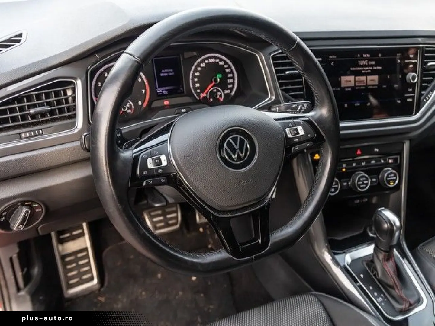 VW T-Roc 1.5 TSI DSG Sport ACC LED NAVI R.KAMERA E.