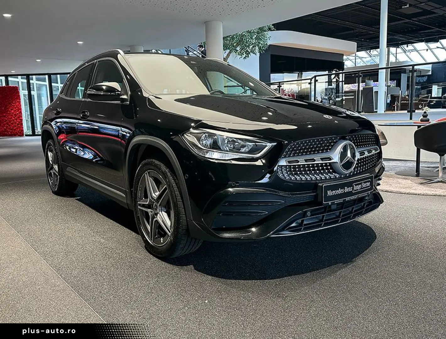 MERCEDES-BENZ GLA 250 e AMGLi HALOGEN NAVI MBUX CHARGING