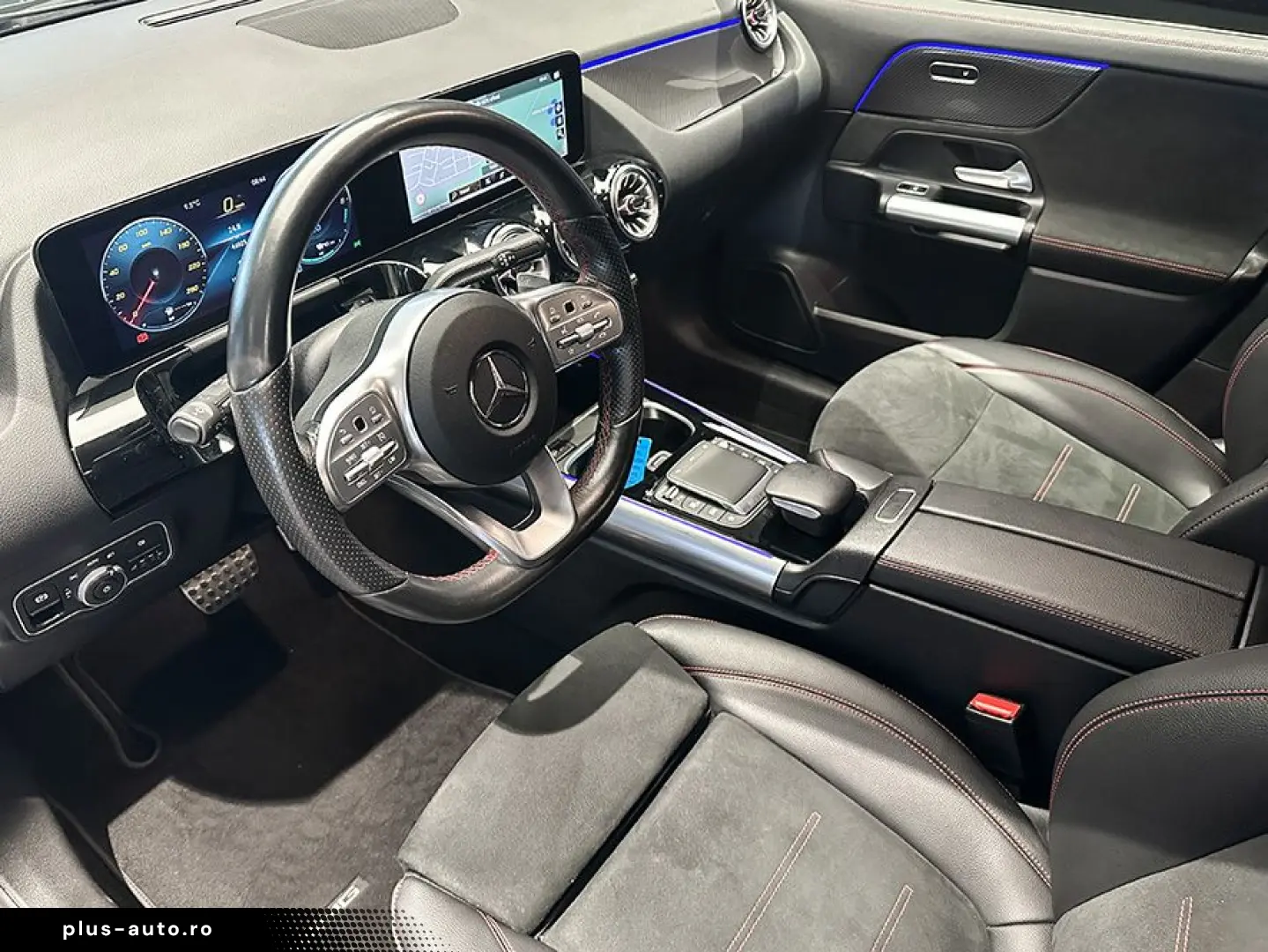 MERCEDES-BENZ GLA 250 e AMGLi HALOGEN NAVI MBUX CHARGING