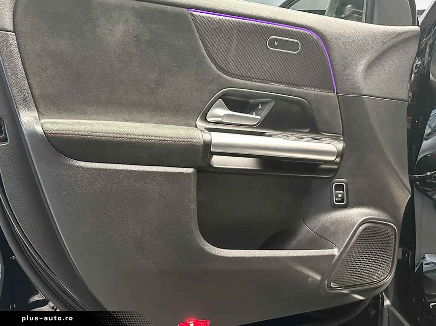 MERCEDES-BENZ GLA 250 e AMGLi HALOGEN NAVI MBUX CHARGING