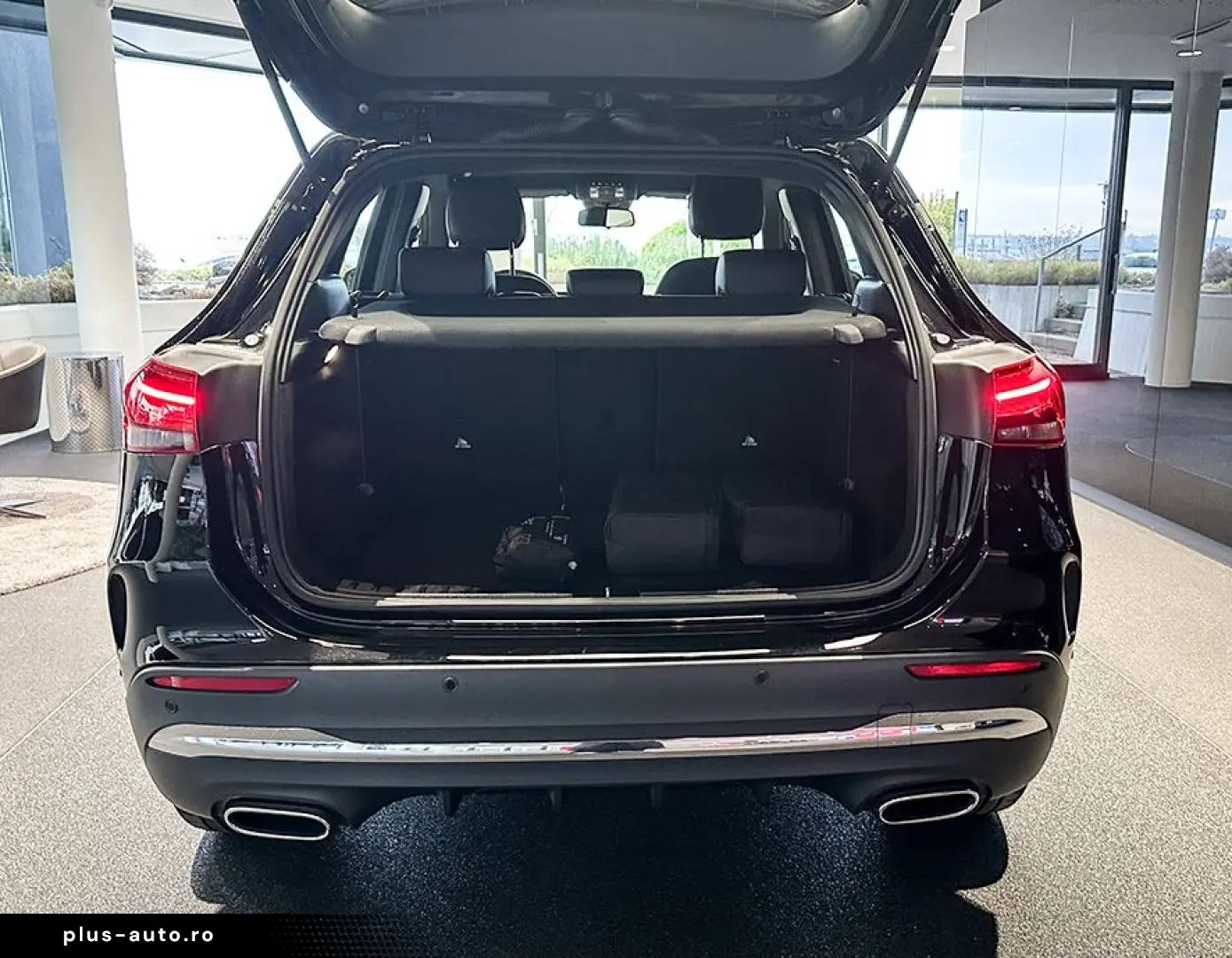 MERCEDES-BENZ GLA 250 e AMGLi HALOGEN NAVI MBUX CHARGING