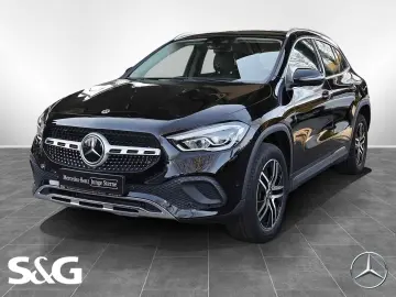 MERCEDES-BENZ GLA 250 e