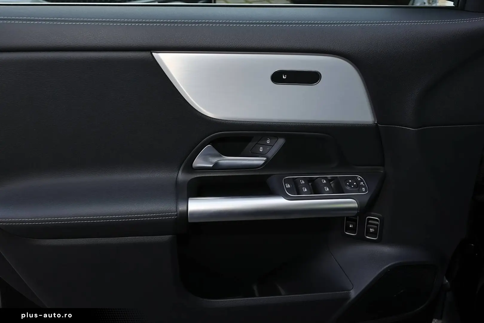 MERCEDES-BENZ GLA 250 e