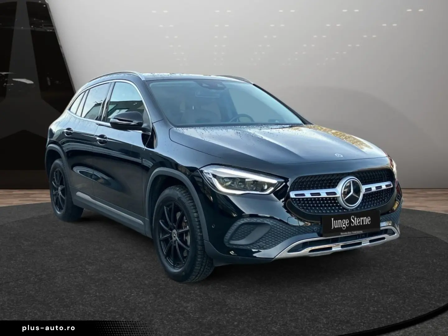 MERCEDES-BENZ GLA 250 e