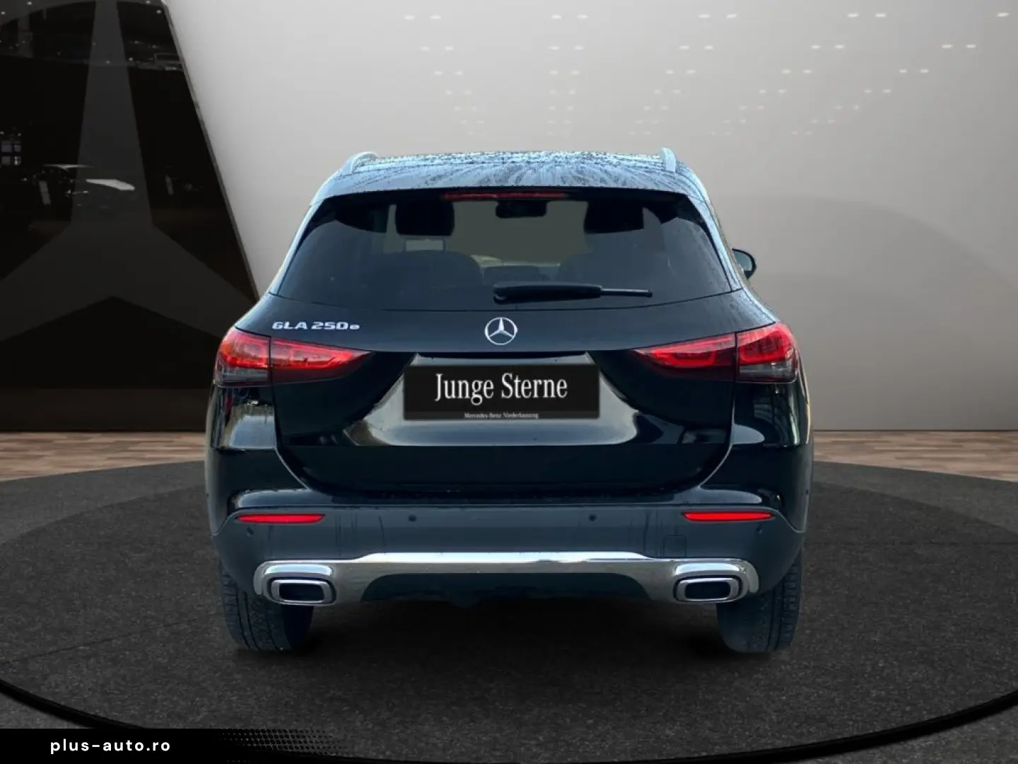 MERCEDES-BENZ GLA 250 e