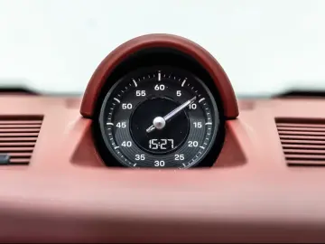 PORSCHE 992 911 Carrera S PDCC Sportabgas HA-Lenkung BOS