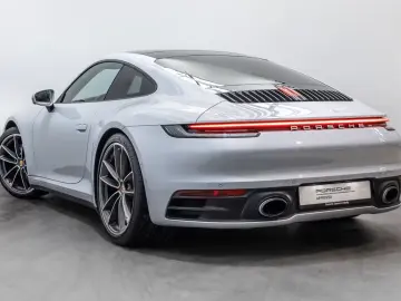 PORSCHE 992 911 Carrera S PDCC Sportabgas HA-Lenkung BOS