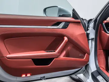 PORSCHE 992 911 Carrera S PDCC Sportabgas HA-Lenkung BOS