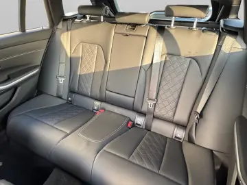 ALPINA B3 Touring Biturbo all-wheel drive No.649 P