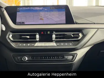 BMW Gran Coupe 218 i M Sport AUT LED NAV SHZ R-KAM
