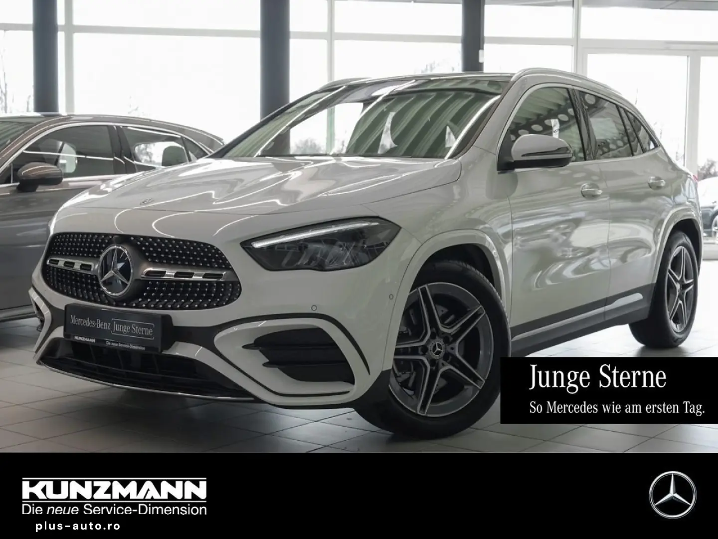 MERCEDES-BENZ GLA 250 4M AMG Standheizung Panorama Kamera