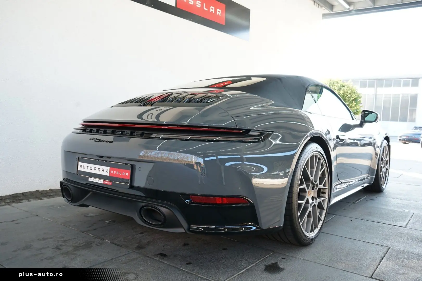 PORSCHE 992.2 911 Carrera Cabriolet SportDesign Lift 18W