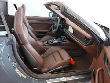 PORSCHE 992.2 911 Carrera Cabriolet SportDesign Lift 18W