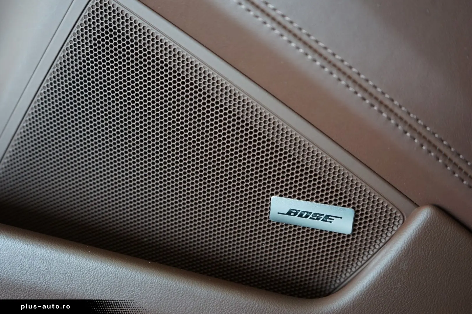 PORSCHE 992.2 911 Carrera Cabriolet SportDesign Lift 18W