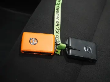 VOLVO XC40 T4 Recharge PHEV  LED Navi