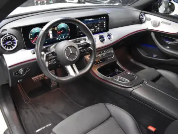 MERCEDES-BENZ E 220 d COUPE