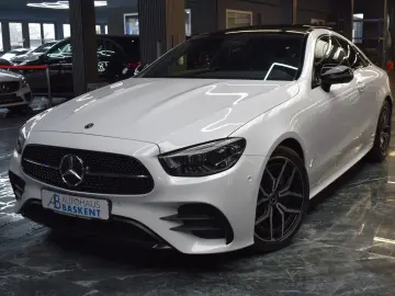 MERCEDES-BENZ E 220 d COUPE