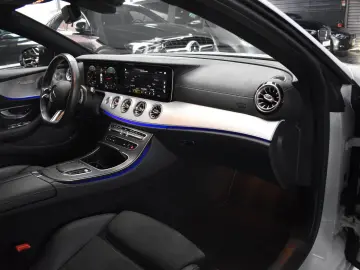 MERCEDES-BENZ E 220 d COUPE