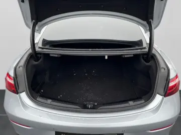 MERCEDES-BENZ E 400 d 4M Coupé AMG LED NAVI LEDER DISTR 360