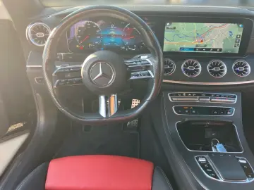 MERCEDES-BENZ E 400 d 4M Coupé AMG