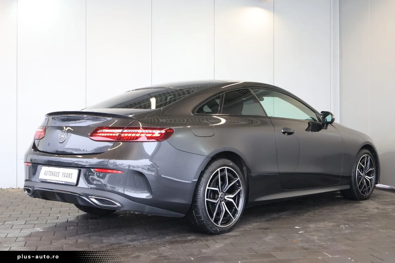 MERCEDES-BENZ E 300d 4M Coupe AMG SOFT CARBON BURM. &hellip;