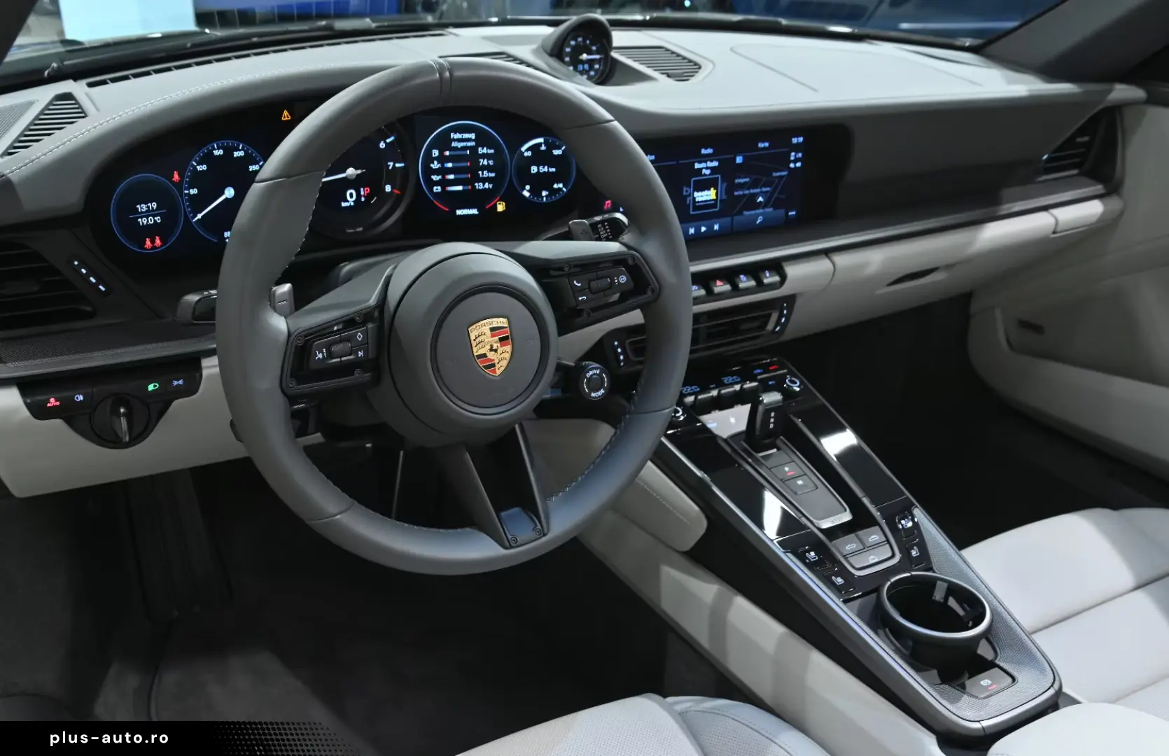 Porsche 992 911 Carrera 4 Cabrio PDK Modell 992