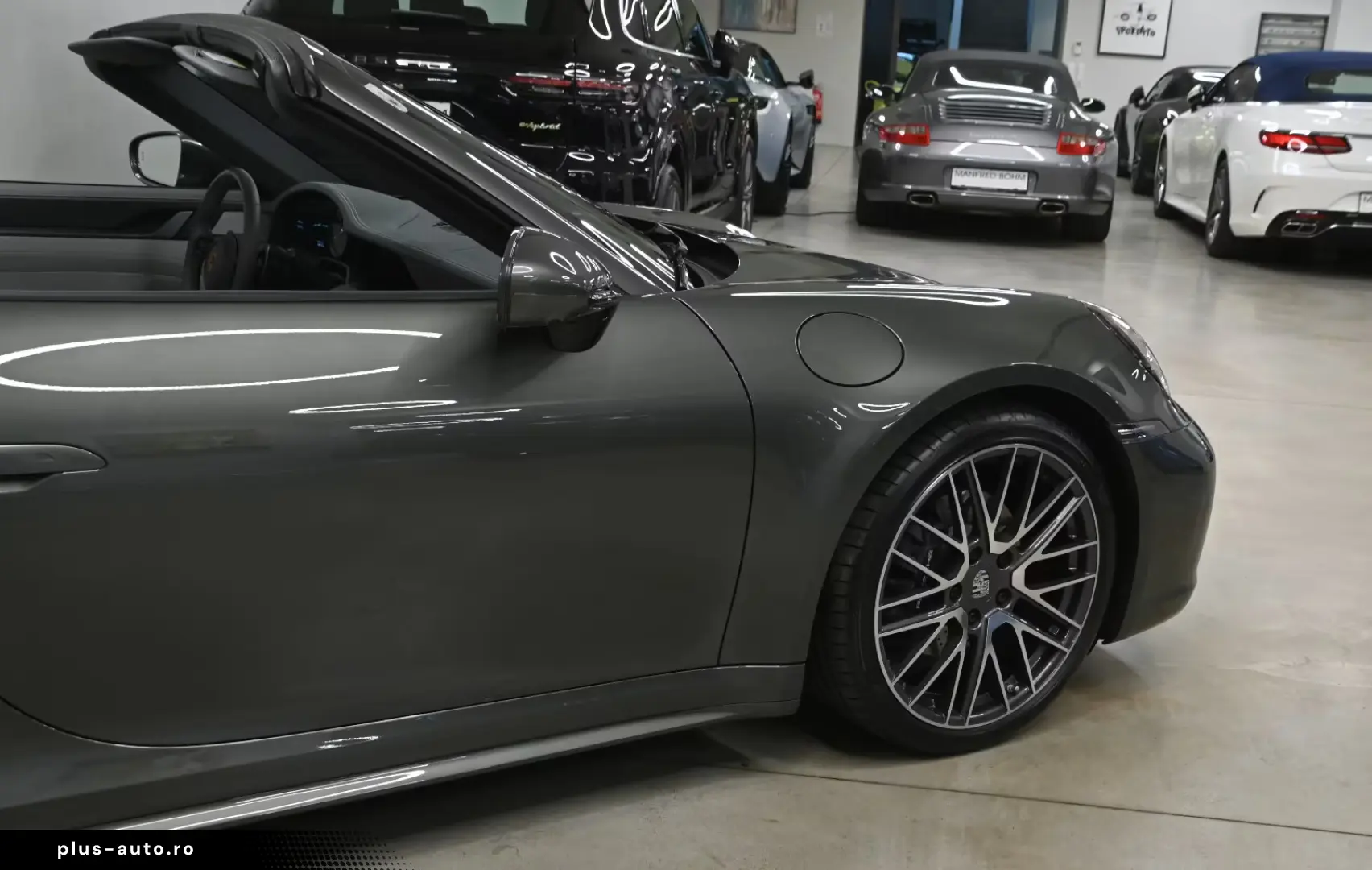 Porsche 992 911 Carrera 4 Cabrio PDK Modell 992