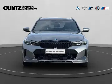 ALPINA B3 Touring all-wheel park drive assist