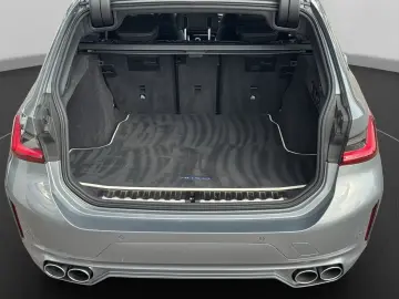 ALPINA B3 Touring all-wheel park drive assist