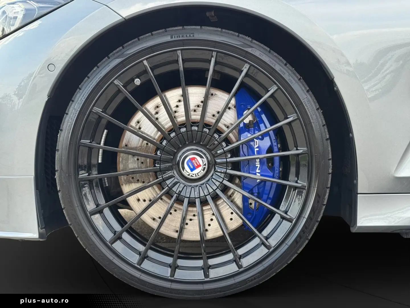 ALPINA B3 Touring all-wheel park drive assist