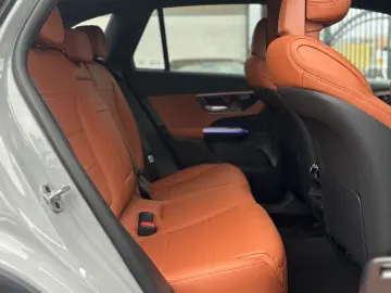 MERCEDES-BENZ GLC 200 4M Edition Avantgarde D-TACHO-&hellip;