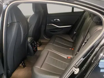 BMW M3 Competition M xDrive Limousine Harman K