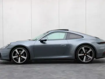 Porsche 992 911 992.2 Carrera Coupé
