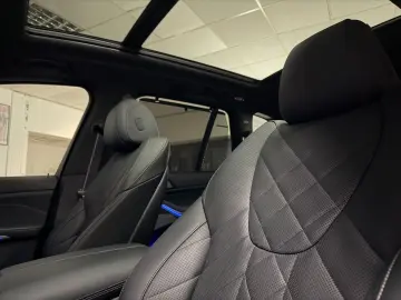 BMW X5 30d M-SPORT ICONIC CARBON PANO 360 HUD