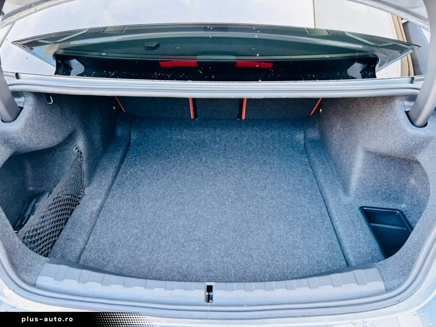 ALPINA B3 Sedan Merino leather