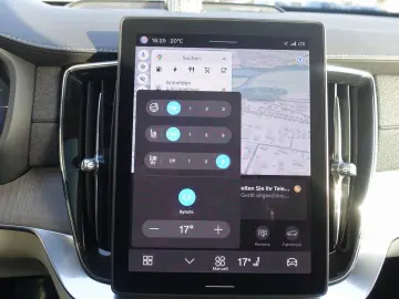 VOLVO XC90 Plus Dark T8 AWD Plug-in hybrid B&W HUD AHK