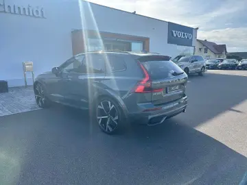 VOLVO XC60 T8 Ultra Dark Vollausstattung XC60 T8 Ultra