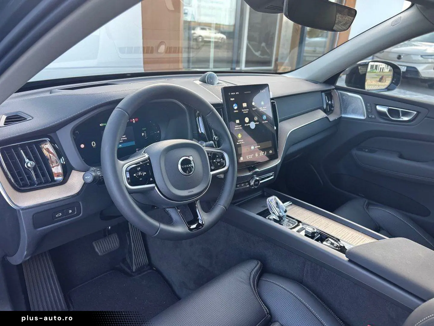 VOLVO XC60 T8 Ultra Dark Vollausstattung XC60 T8 Ultra