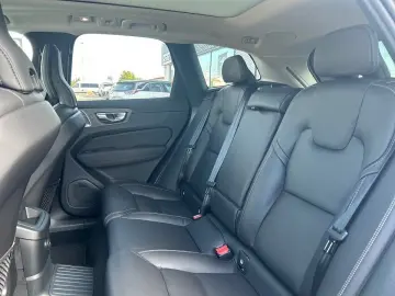 VOLVO XC60 T8 Ultra Dark Vollausstattung XC60 T8 Ultra