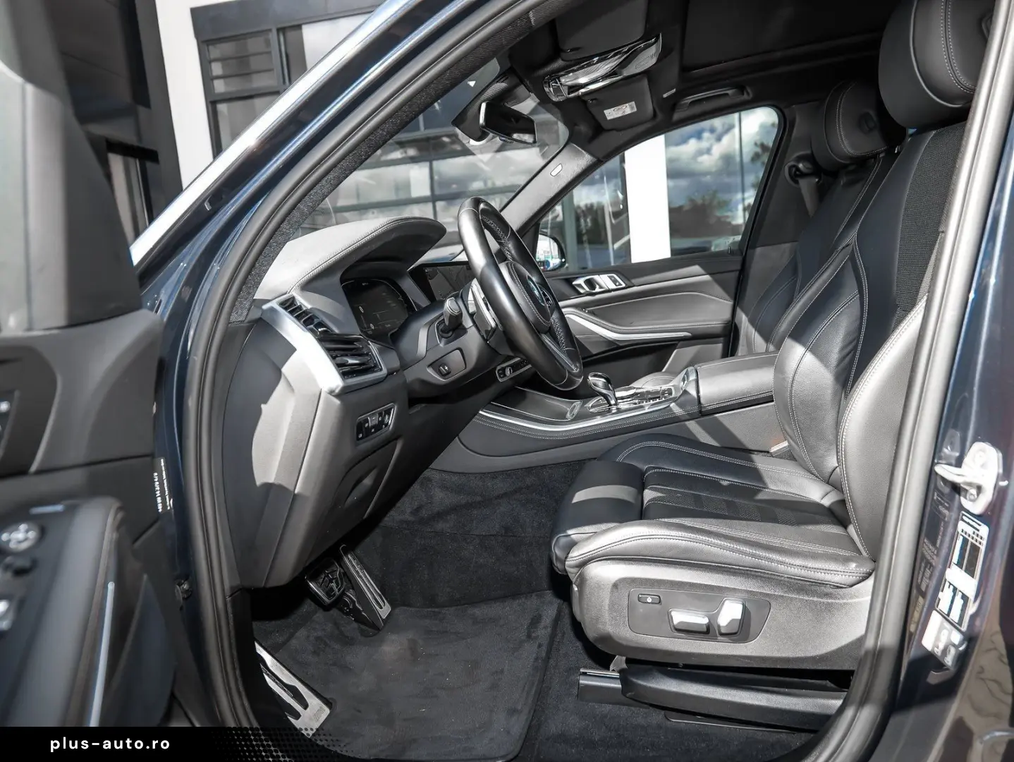 BMW X5 xDrive45e M Sport PANO AHK RFK NAVI Standh.