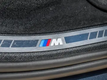 BMW X5 xDrive45e M Sport PANO AHK RFK NAVI Standh.