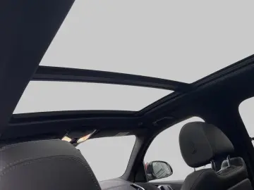 BMW X5 xDrive30d M Sport HUD AHK Pano Navi Laser