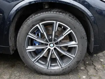 BMW X5 xDrive 40d M-Sport PANO HUD 360  LASER LED