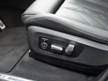 BMW X5 xDrive 40d M-Sport PANO HUD 360  LASER LED