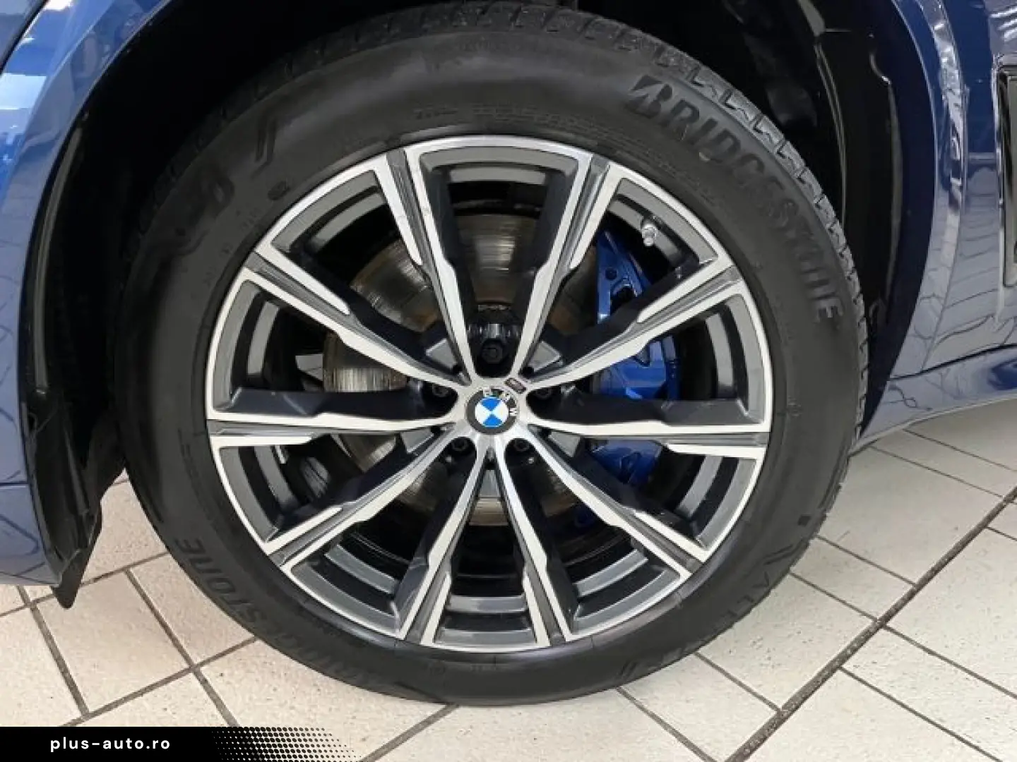 BMW X5 xDrive 30d A M-Sport AHK Pano Alarm HUD H K