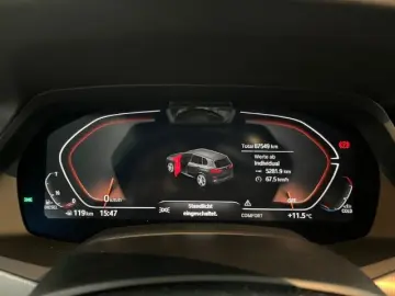 BMW X5 xDrive 30d A M-Sport AHK Pano Alarm HUD H K