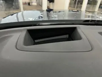 BMW X5 xDrive 30d A M-Sport AHK Pano Alarm HUD H K