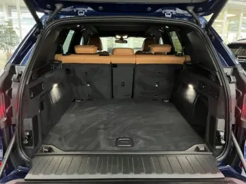 BMW X5 xDrive 30d A M-Sport AHK Pano Alarm HUD H K