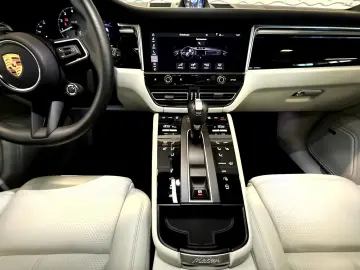 PORSCHE Macan S PASM PDLS STANDHEIZ APPROVED BIS 03 28